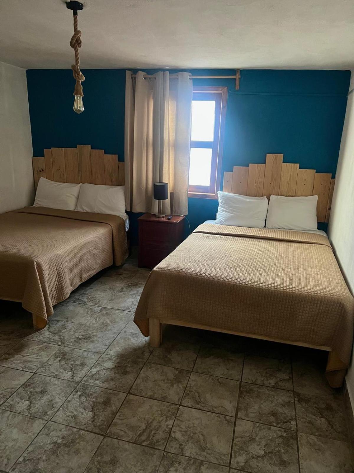 Alhambra Hotel - Сан-Крістобаль-де-лас-Касас Екстер'єр фото